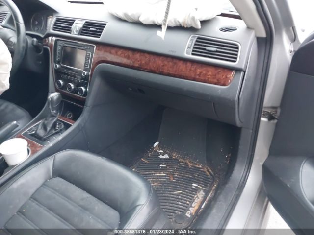 Photo 4 VIN: 1VWCN7A35DC150798 - VOLKSWAGEN PASSAT 