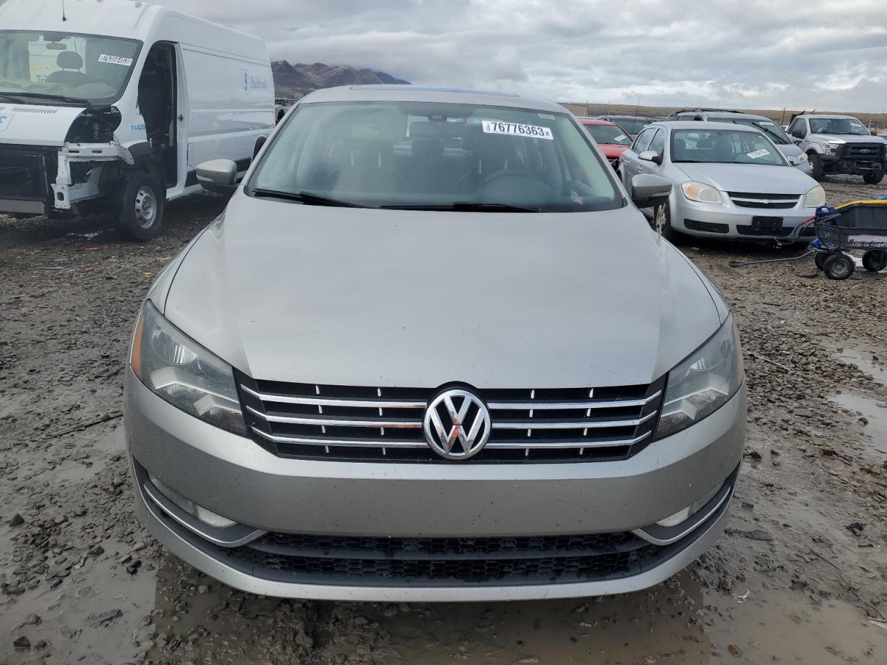 Photo 4 VIN: 1VWCN7A35EC052808 - VOLKSWAGEN PASSAT 