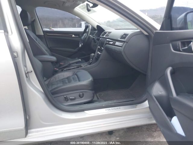 Photo 4 VIN: 1VWCN7A35EC057894 - VOLKSWAGEN PASSAT 