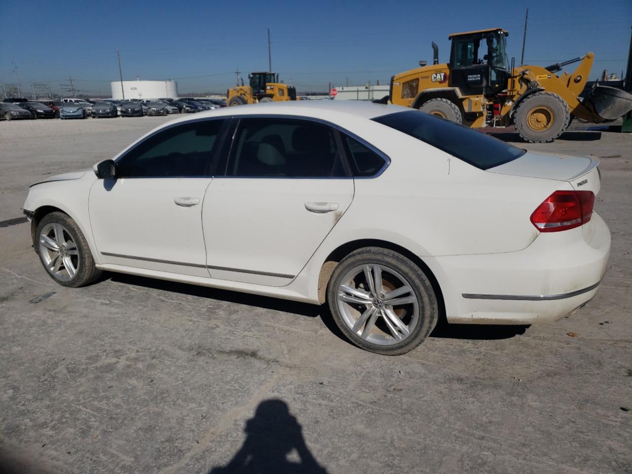 Photo 1 VIN: 1VWCN7A35EC110254 - VOLKSWAGEN PASSAT 