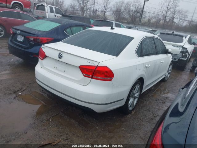 Photo 3 VIN: 1VWCN7A36EC008543 - VOLKSWAGEN PASSAT 