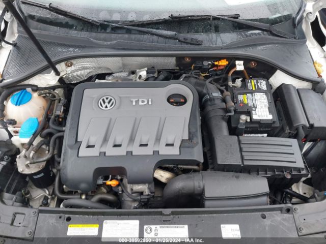 Photo 9 VIN: 1VWCN7A36EC008543 - VOLKSWAGEN PASSAT 