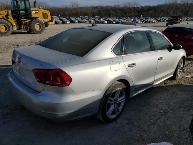 Photo 2 VIN: 1VWCN7A37CC004269 - VOLKSWAGEN PASSAT 