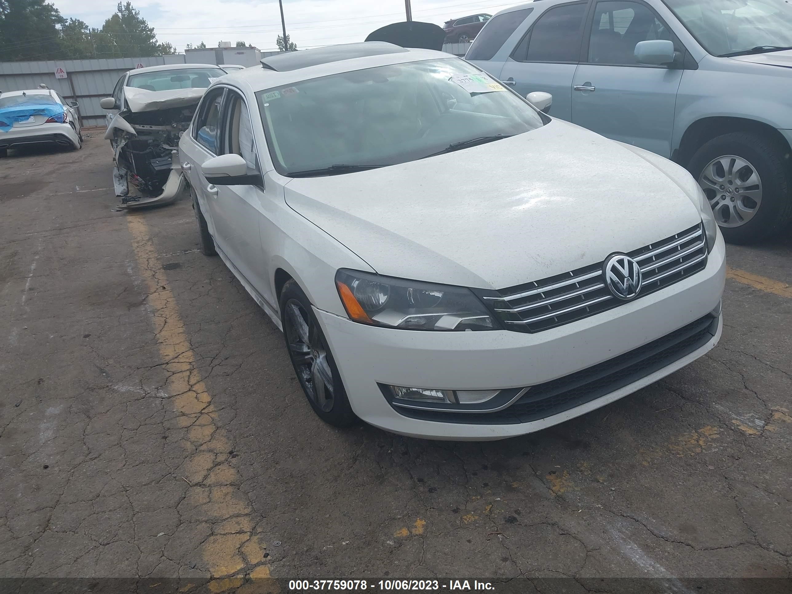 Photo 0 VIN: 1VWCN7A37DC131525 - VOLKSWAGEN PASSAT 