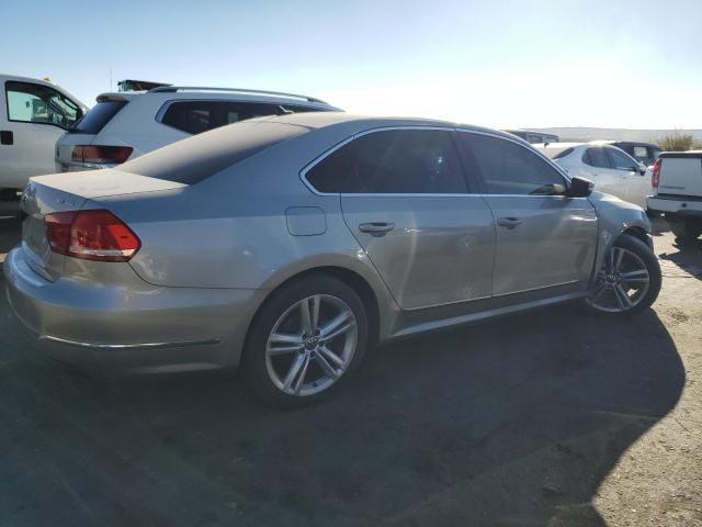 Photo 2 VIN: 1VWCN7A37EC087673 - VOLKSWAGEN PASSAT SEL 