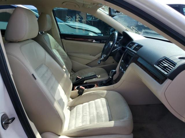 Photo 4 VIN: 1VWCN7A38DC117889 - VOLKSWAGEN PASSAT 