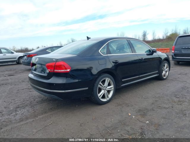 Photo 3 VIN: 1VWCN7A39CC042442 - VOLKSWAGEN PASSAT 