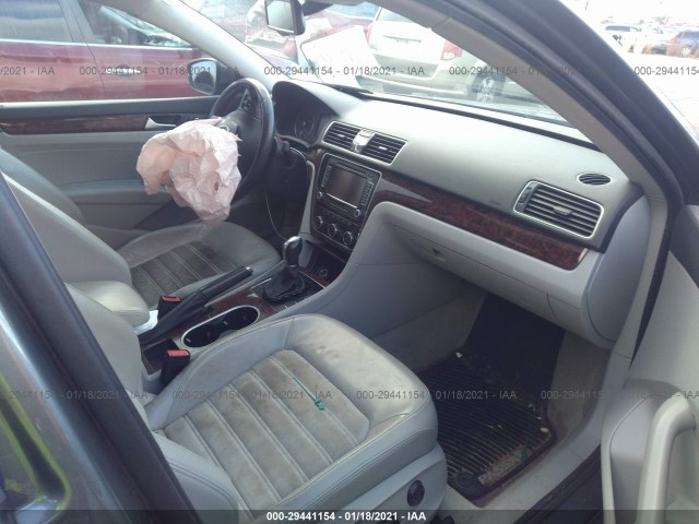 Photo 4 VIN: 1VWCN7A39DC008907 - VOLKSWAGEN PASSAT 