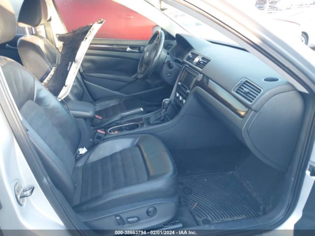 Photo 4 VIN: 1VWCN7A39EC010318 - VOLKSWAGEN PASSAT 