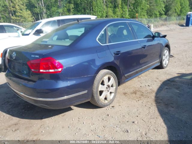 Photo 3 VIN: 1VWCN7A39EC083978 - VOLKSWAGEN PASSAT 