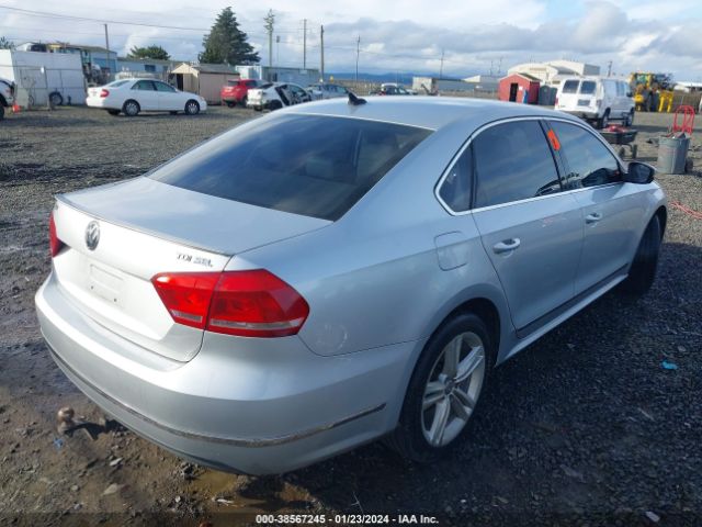 Photo 3 VIN: 1VWCN7A39EC094690 - VOLKSWAGEN PASSAT 