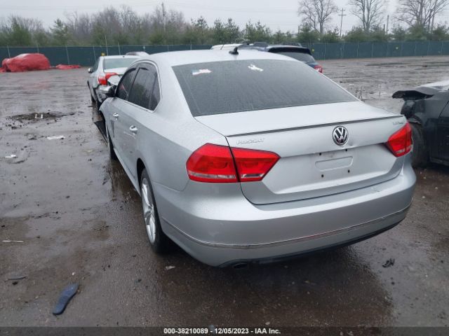 Photo 2 VIN: 1VWCN7A3XCC071688 - VOLKSWAGEN PASSAT 