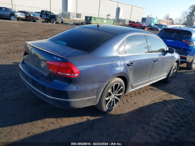 Photo 3 VIN: 1VWCN7A3XDC017051 - VOLKSWAGEN PASSAT 