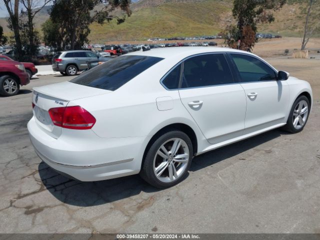 Photo 3 VIN: 1VWCN7A3XDC129607 - VOLKSWAGEN PASSAT 