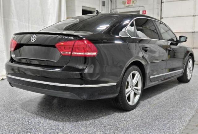 Photo 2 VIN: 1VWCN7A3XEC022736 - VOLKSWAGEN PASSAT SEL 