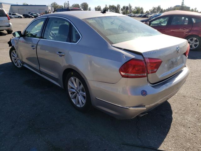 Photo 2 VIN: 1VWCP7A30CC055137 - VOLKSWAGEN PASSAT 