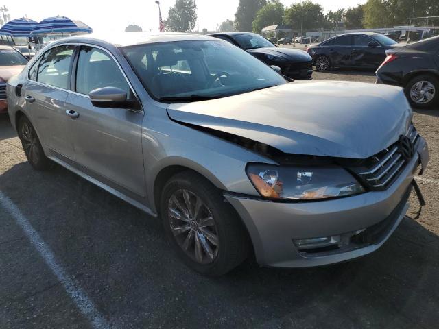 Photo 3 VIN: 1VWCP7A32CC079472 - VOLKSWAGEN PASSAT SEL 