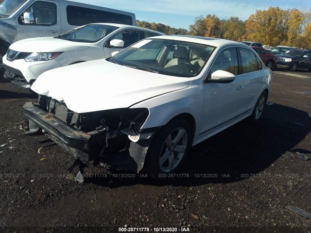 Photo 1 VIN: 1VWCP7A33CC053303 - VOLKSWAGEN PASSAT 