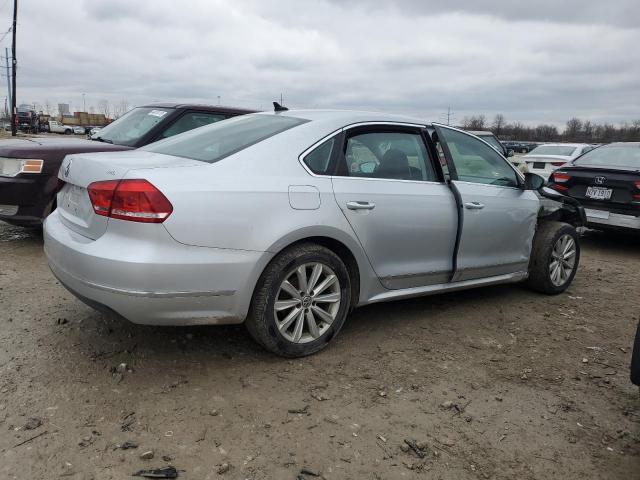 Photo 2 VIN: 1VWCP7A34CC037692 - VOLKSWAGEN PASSAT SEL 