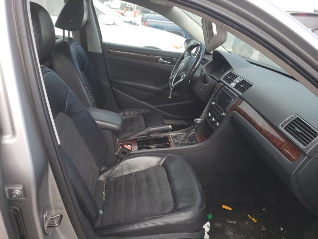 Photo 4 VIN: 1VWCP7A34CC043363 - VOLKSWAGEN PASSAT 