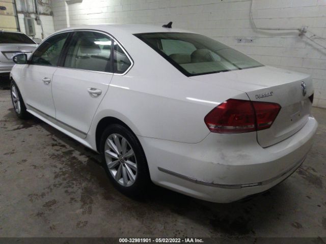 Photo 2 VIN: 1VWCP7A34CC062608 - VOLKSWAGEN PASSAT 