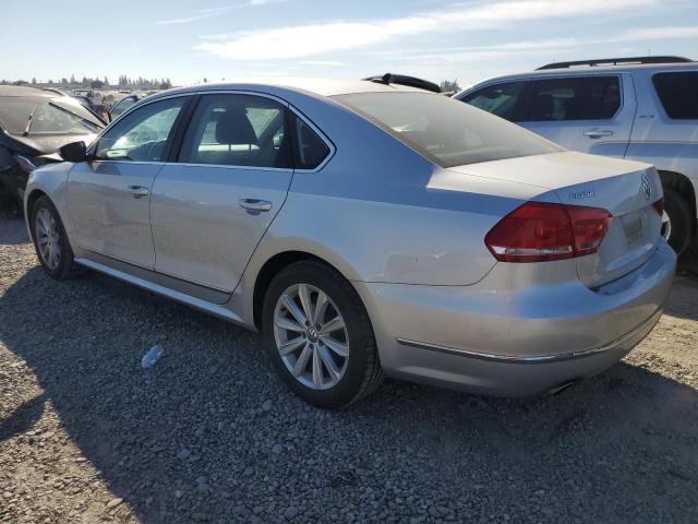 Photo 1 VIN: 1VWCP7A38CC069755 - VOLKSWAGEN PASSAT 