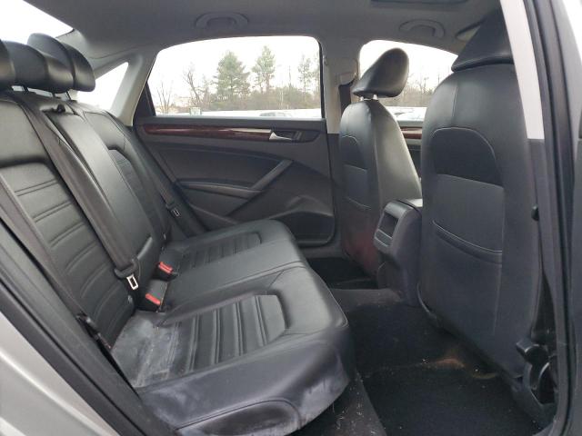 Photo 9 VIN: 1VWCP7A39CC069425 - VOLKSWAGEN PASSAT SEL 