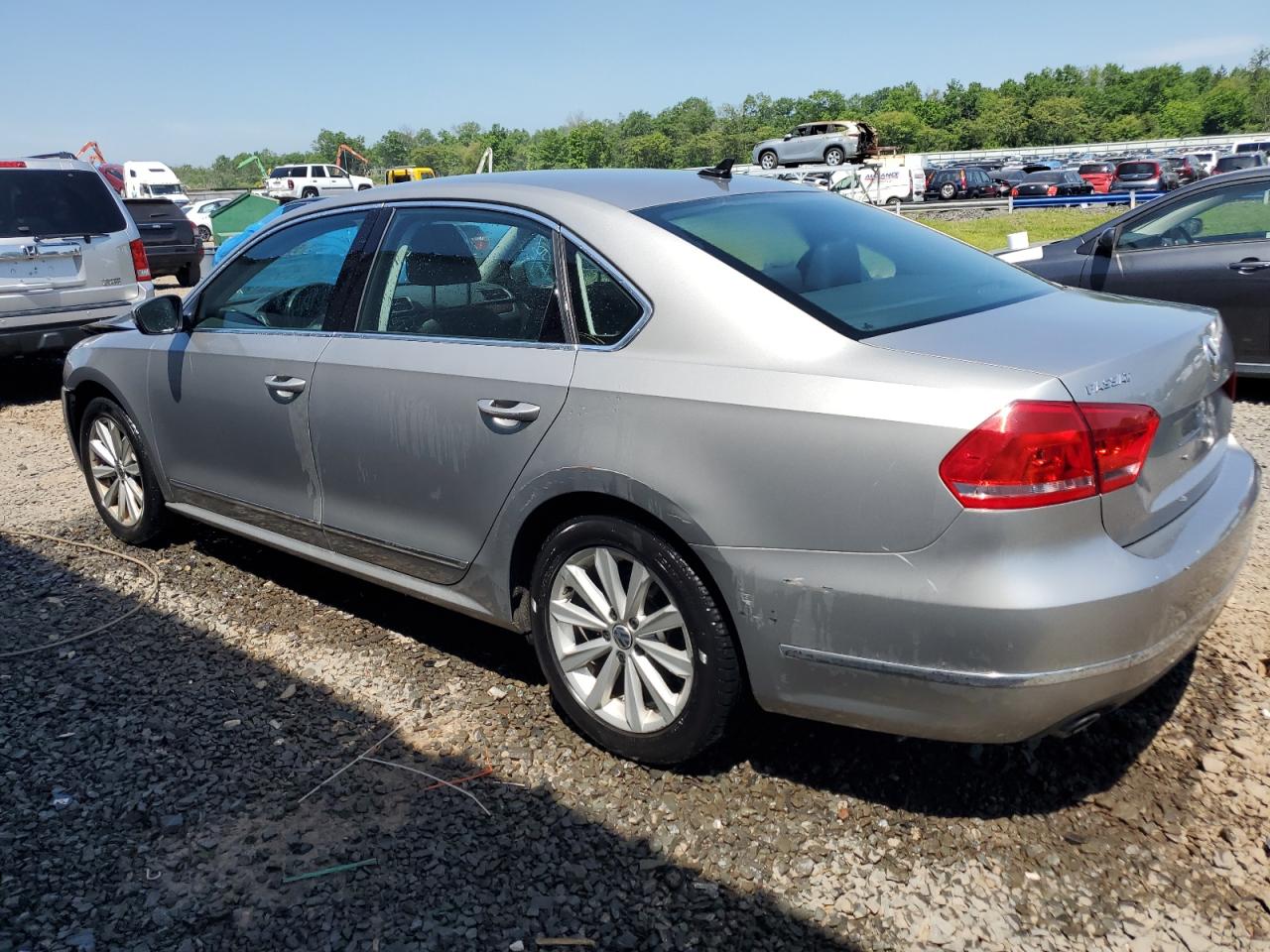 Photo 1 VIN: 1VWCP7A39DC091619 - VOLKSWAGEN PASSAT 