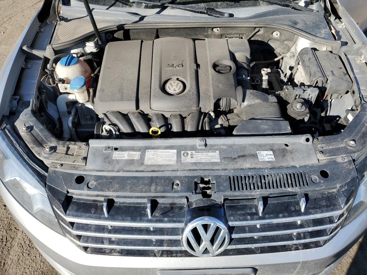 Photo 10 VIN: 1VWCP7A39DC146778 - VOLKSWAGEN PASSAT 