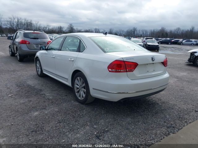 Photo 2 VIN: 1VWCP7A3XDC042218 - VOLKSWAGEN PASSAT 