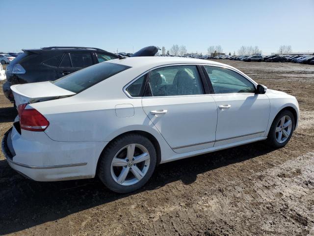 Photo 2 VIN: 1VWCS7A31EC104640 - VOLKSWAGEN PASSAT 