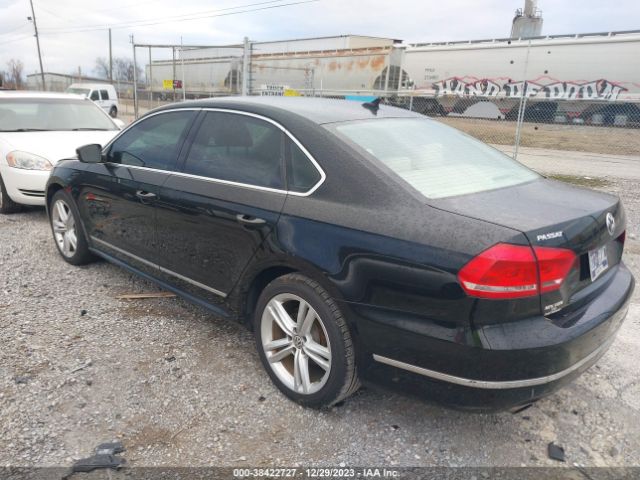 Photo 2 VIN: 1VWCS7A33FC006386 - VOLKSWAGEN PASSAT 