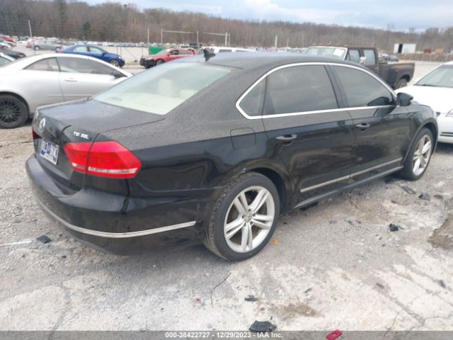 Photo 3 VIN: 1VWCS7A33FC006386 - VOLKSWAGEN PASSAT 