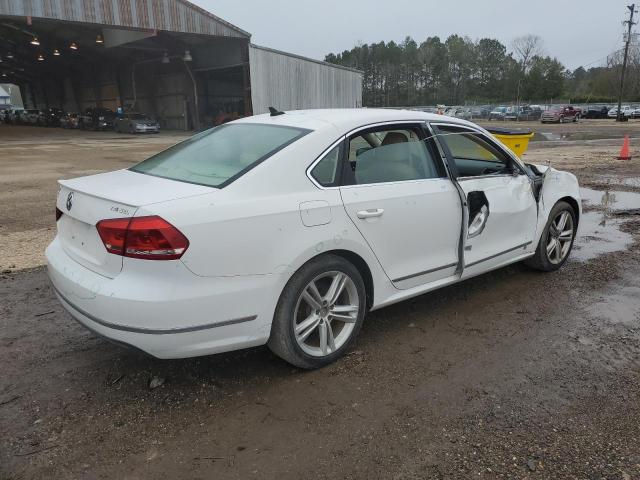 Photo 2 VIN: 1VWCS7A34EC025446 - VOLKSWAGEN PASSAT 