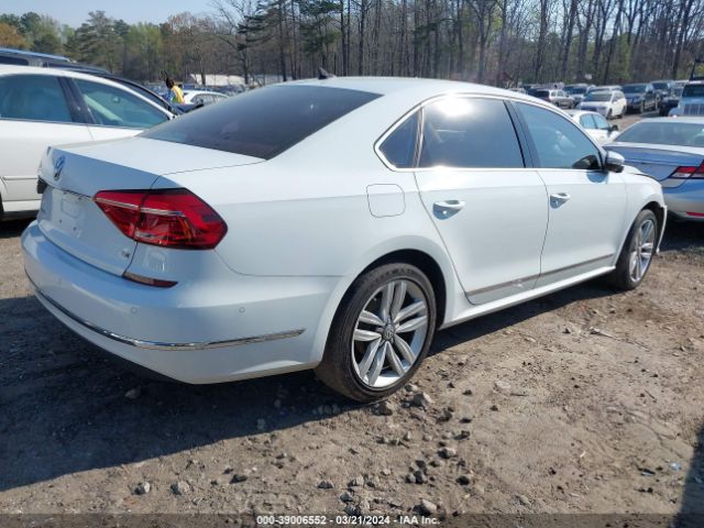 Photo 3 VIN: 1VWCS7A36GC028495 - VOLKSWAGEN PASSAT 