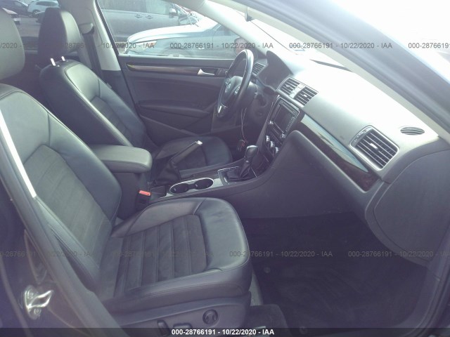 Photo 4 VIN: 1VWCS7A37FC056854 - VOLKSWAGEN PASSAT 