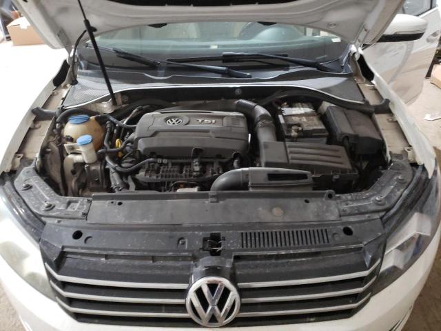 Photo 10 VIN: 1VWCS7A38EC033680 - VOLKSWAGEN PASSAT 