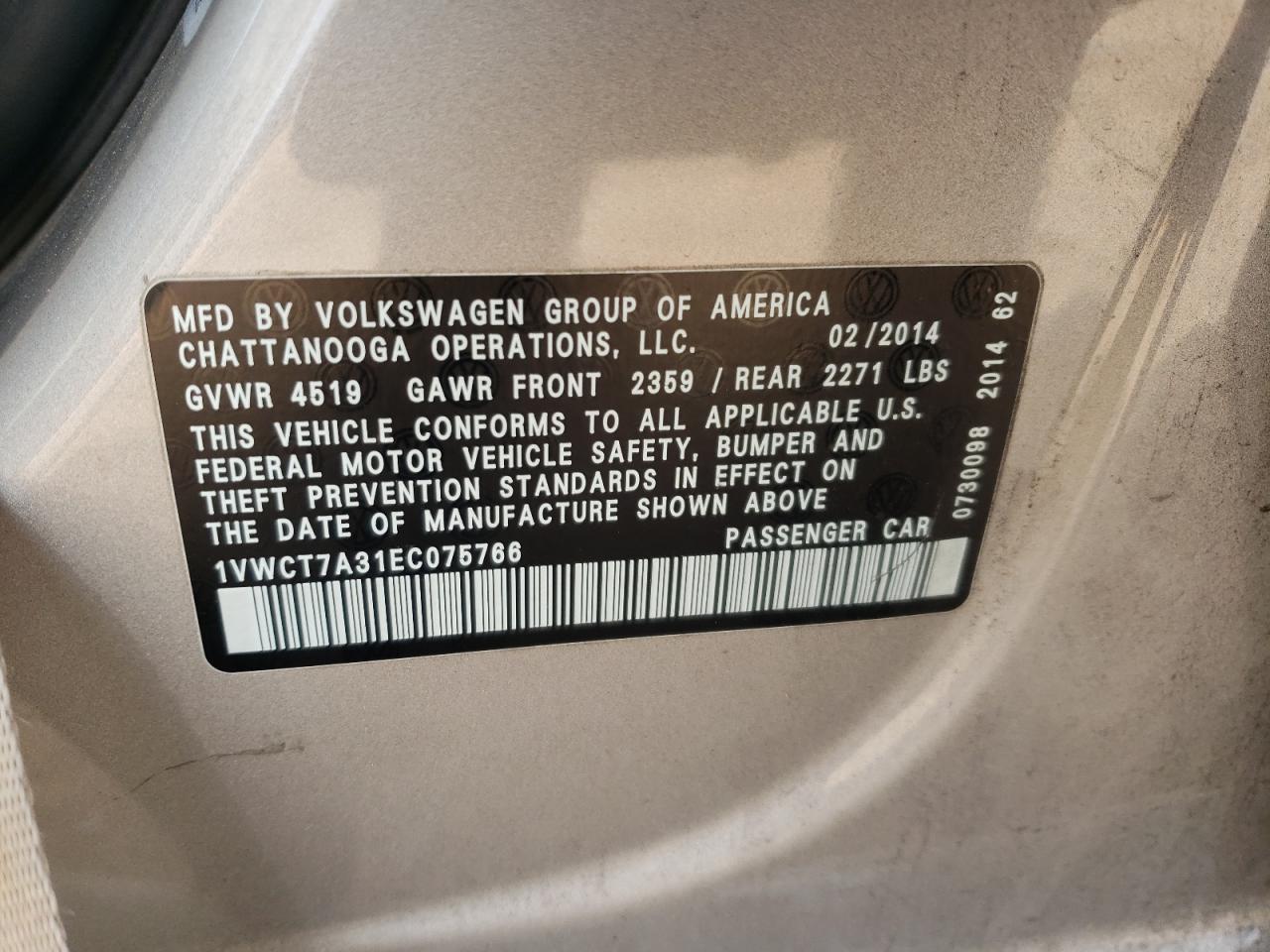 Photo 11 VIN: 1VWCT7A31EC075766 - VOLKSWAGEN PASSAT 