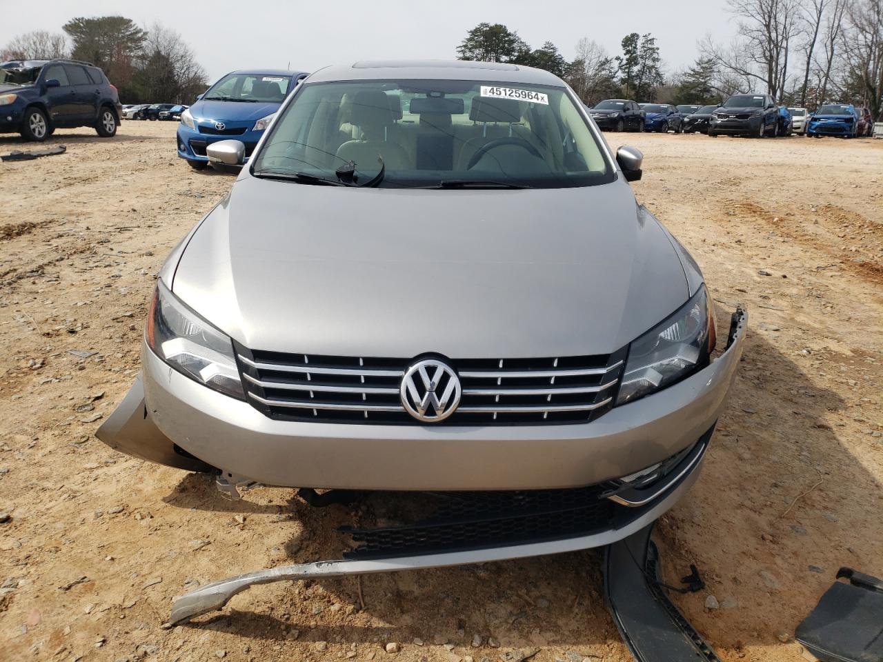 Photo 4 VIN: 1VWCT7A31EC075766 - VOLKSWAGEN PASSAT 