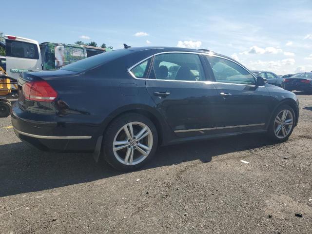 Photo 2 VIN: 1VWCT7A32FC120814 - VOLKSWAGEN PASSAT SEL 