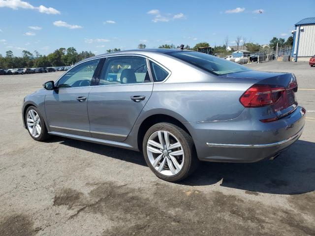 Photo 1 VIN: 1VWCT7A32HC068751 - VOLKSWAGEN PASSAT SEL 