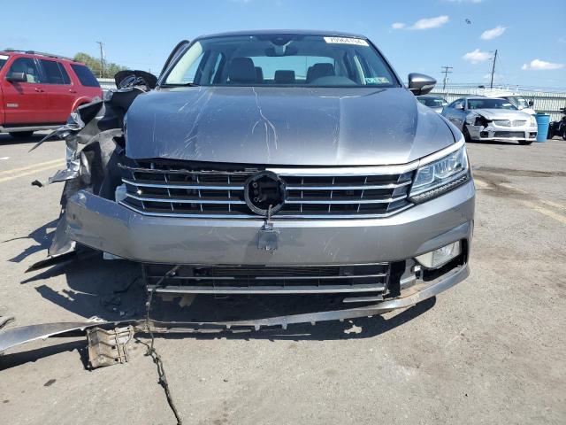 Photo 4 VIN: 1VWCT7A32HC068751 - VOLKSWAGEN PASSAT SEL 