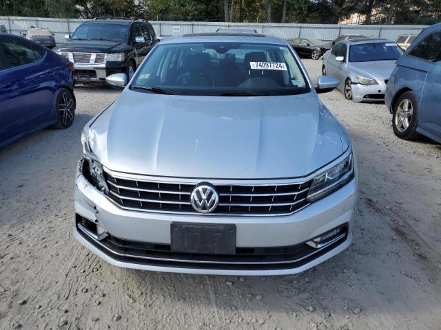 Photo 4 VIN: 1VWCT7A32HC081841 - VOLKSWAGEN PASSAT 