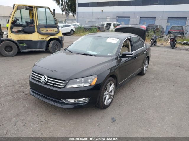 Photo 1 VIN: 1VWCT7A33FC068089 - VOLKSWAGEN PASSAT 