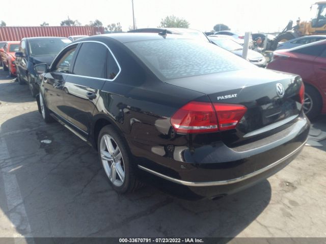 Photo 2 VIN: 1VWCT7A34EC062297 - VOLKSWAGEN PASSAT 