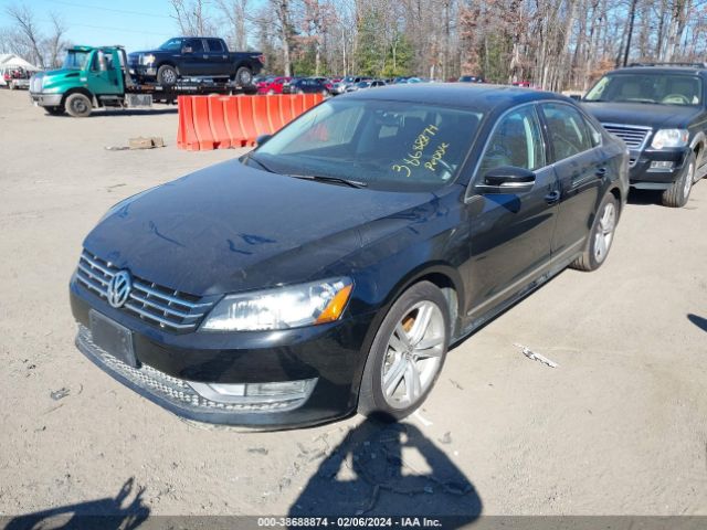 Photo 1 VIN: 1VWCT7A34FC013487 - VOLKSWAGEN PASSAT 