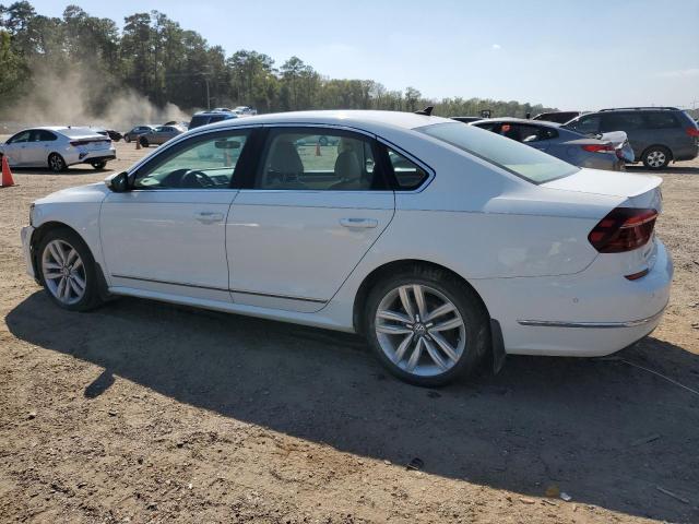 Photo 1 VIN: 1VWCT7A36HC013882 - VOLKSWAGEN PASSAT 