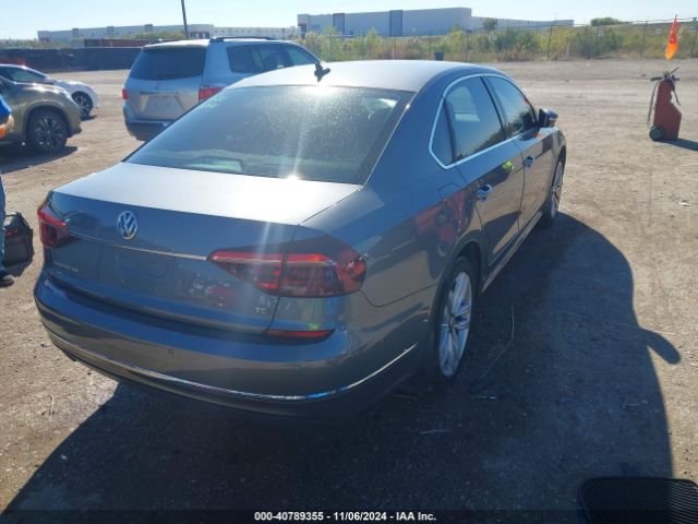 Photo 3 VIN: 1VWCT7A36HC070471 - VOLKSWAGEN PASSAT 