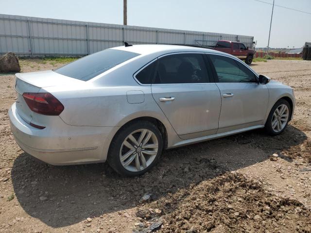 Photo 2 VIN: 1VWCT7A37HC077431 - VOLKSWAGEN PASSAT 