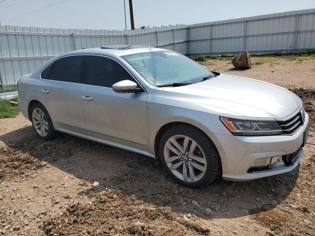 Photo 3 VIN: 1VWCT7A37HC077431 - VOLKSWAGEN PASSAT 